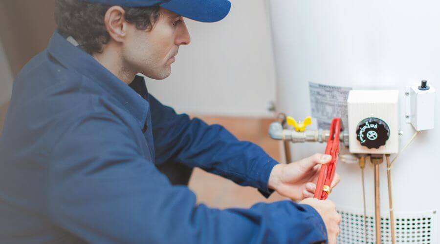 Expert burst pipe repair services in Raywick, KY